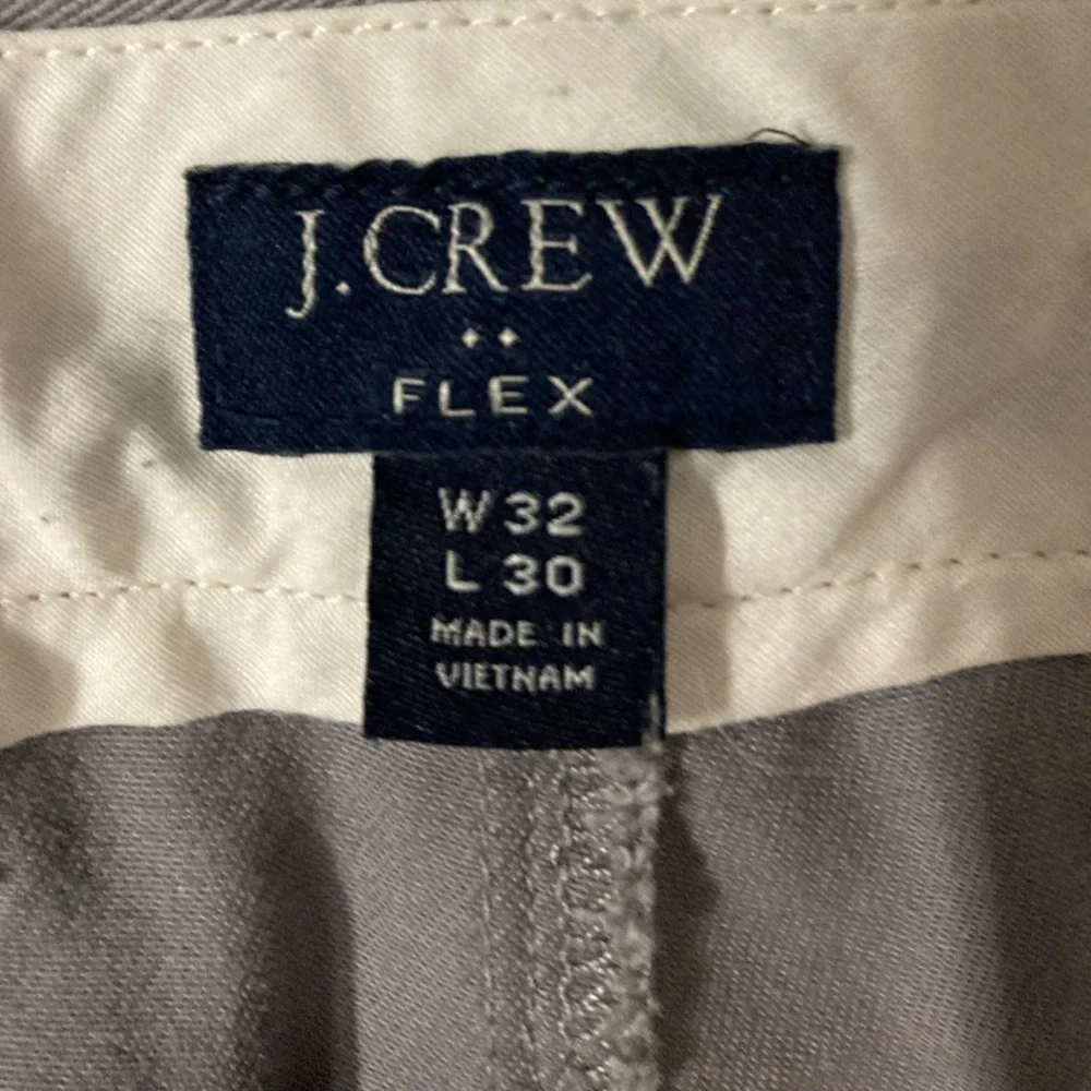 J. Crew Men’s Straight Flex‎ Gray Khaki Pants Size 32/30